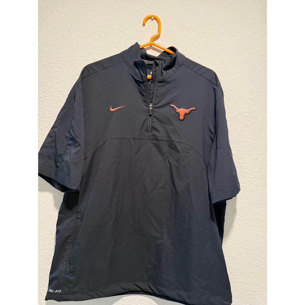 #38- Men's Nike Texas Pullover Sz M
